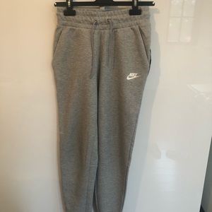 women’s grey nike track pants